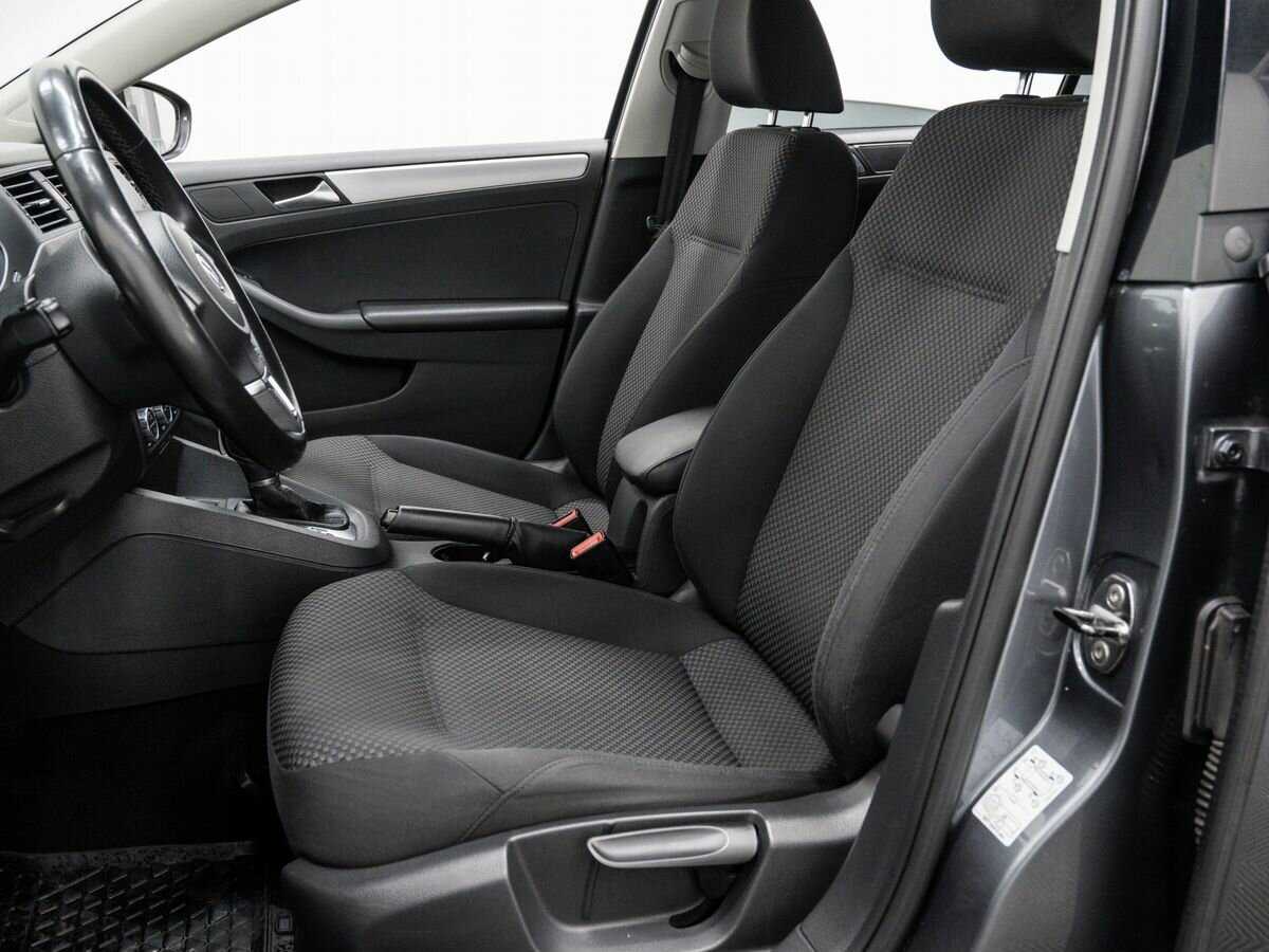 Volkswagen Jetta б/у, 2012, Автоматическая. Фото: #14