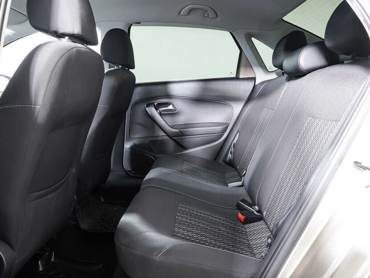 Volkswagen Polo б/у, 2017, Автоматическая. Фото: #8