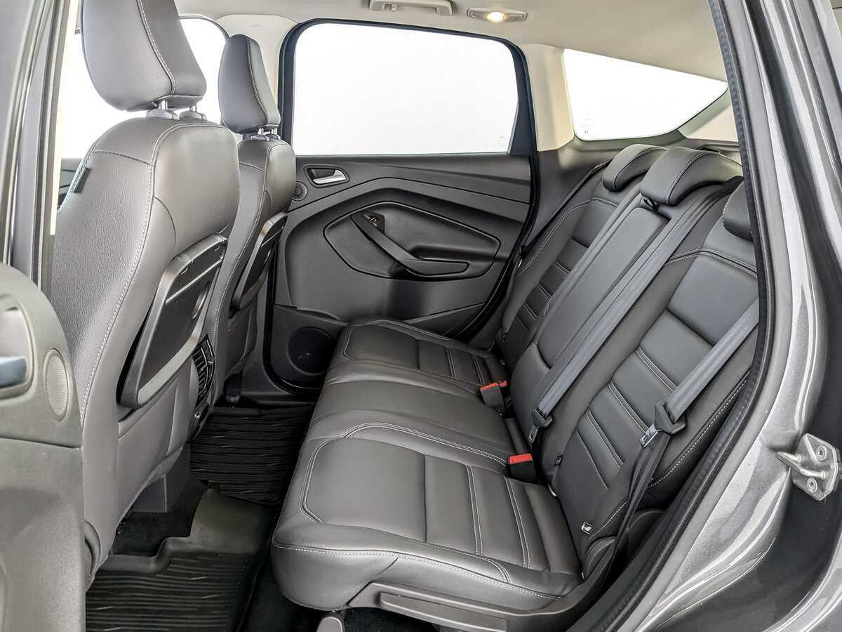 Ford Kuga б/у, 2017, Автоматическая. Фото: #9