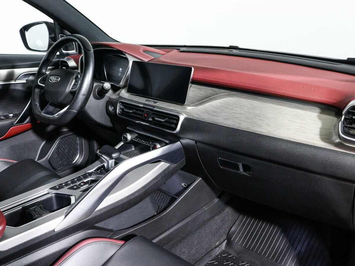 Geely Coolray б/у, 2022, Роботизированная. Фото: #8