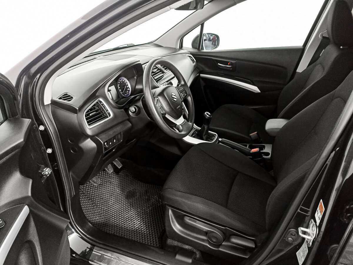 Suzuki SX4 б/у, 2016, Механическая. Фото: #13