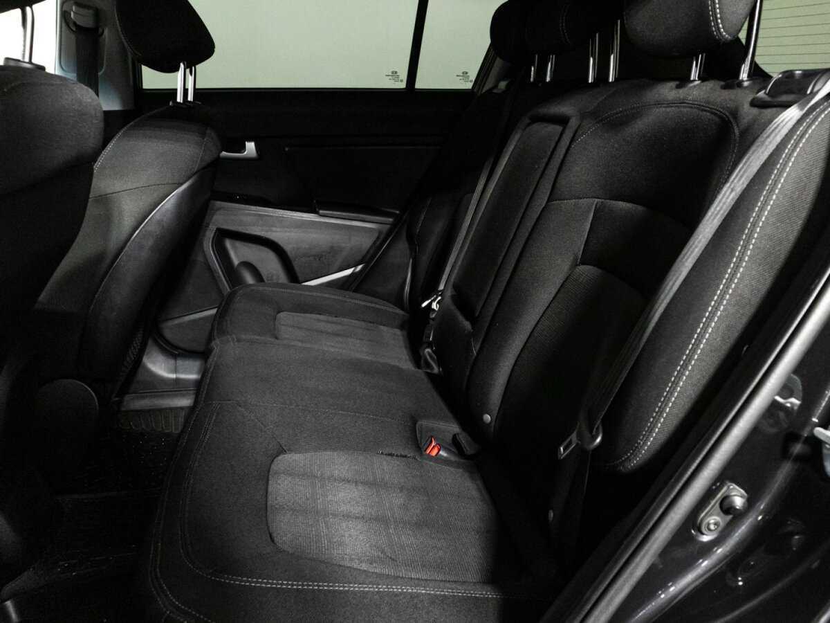 Kia Sportage б/у, 2012, Механическая. Фото: #9