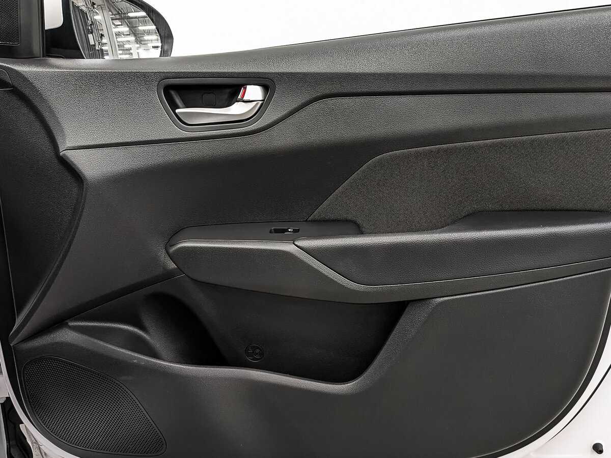 Hyundai Solaris б/у, 2022, Автоматическая. Фото: #22