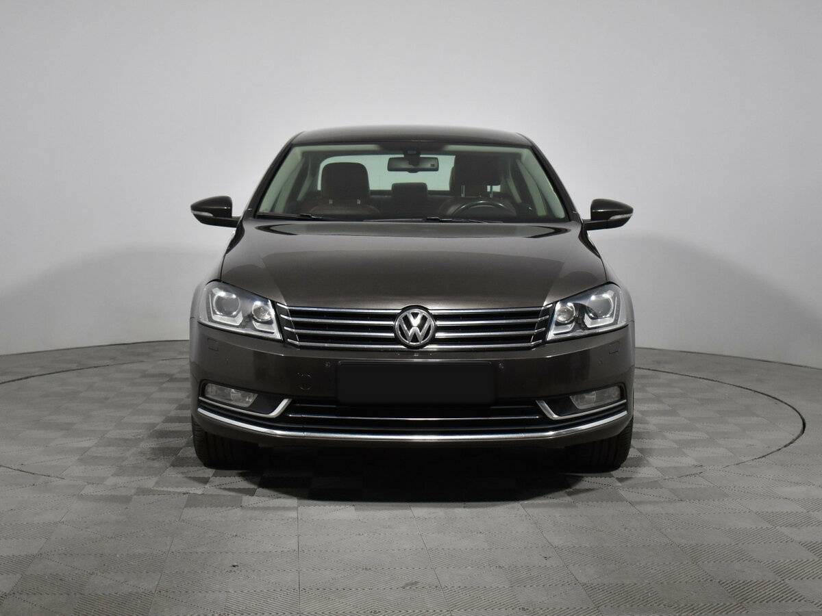 Volkswagen Passat б/у, 2012, Роботизированная. Фото: #1