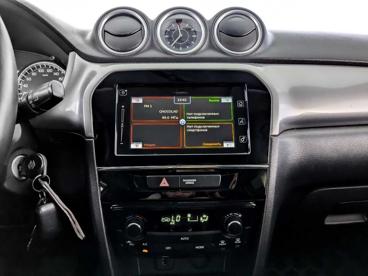 Suzuki Vitara б/у, 2016, Автоматическая. Фото: #12