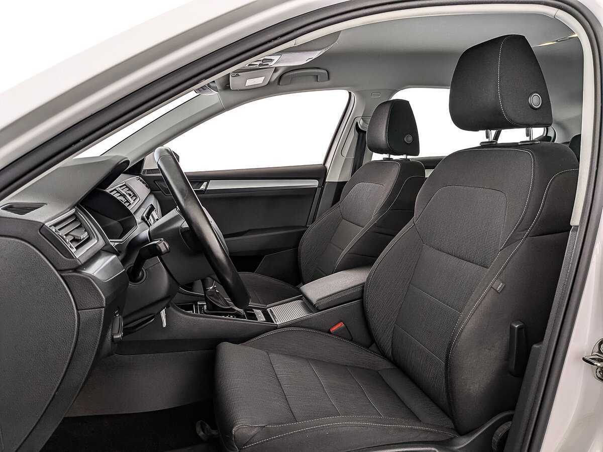 Skoda Superb б/у, 2017, Роботизированная. Фото: #19