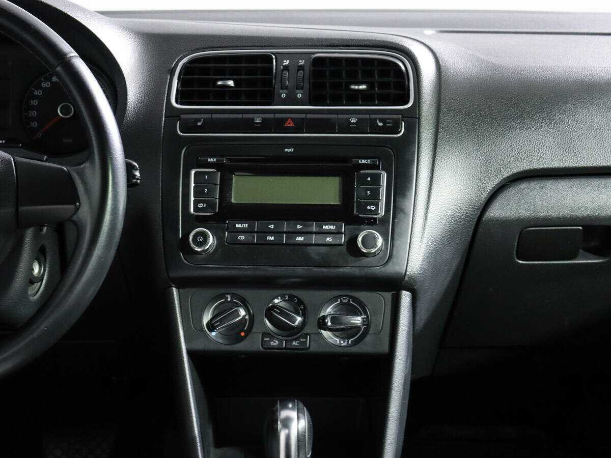 Volkswagen Polo б/у, 2012, Автоматическая. Фото: #12