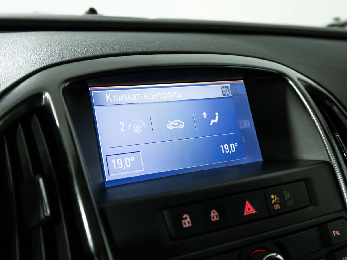 Opel Astra б/у, 2012, Автоматическая. Фото: #15