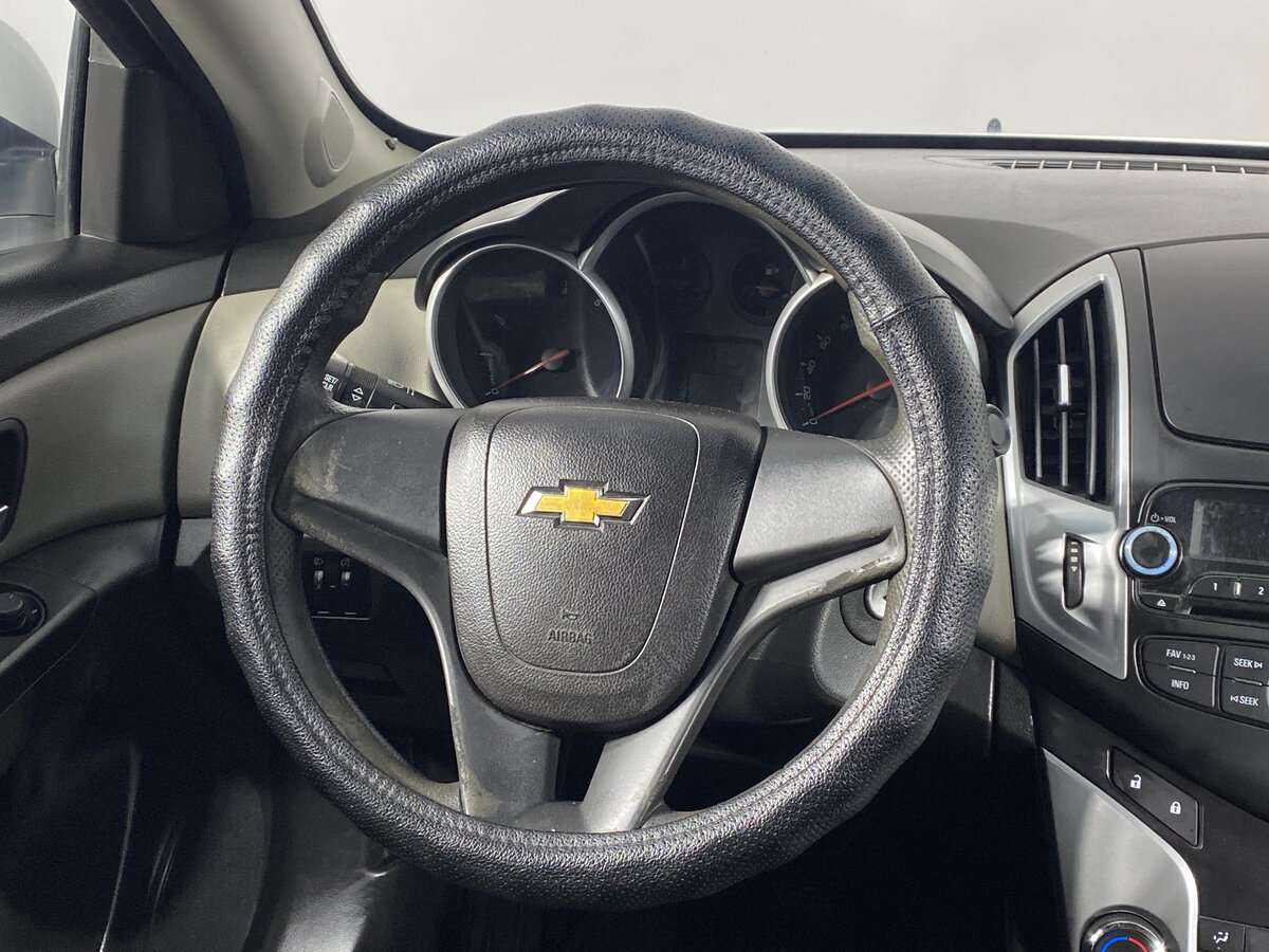 Chevrolet Cruze б/у, 2013, Механическая. Фото: #10