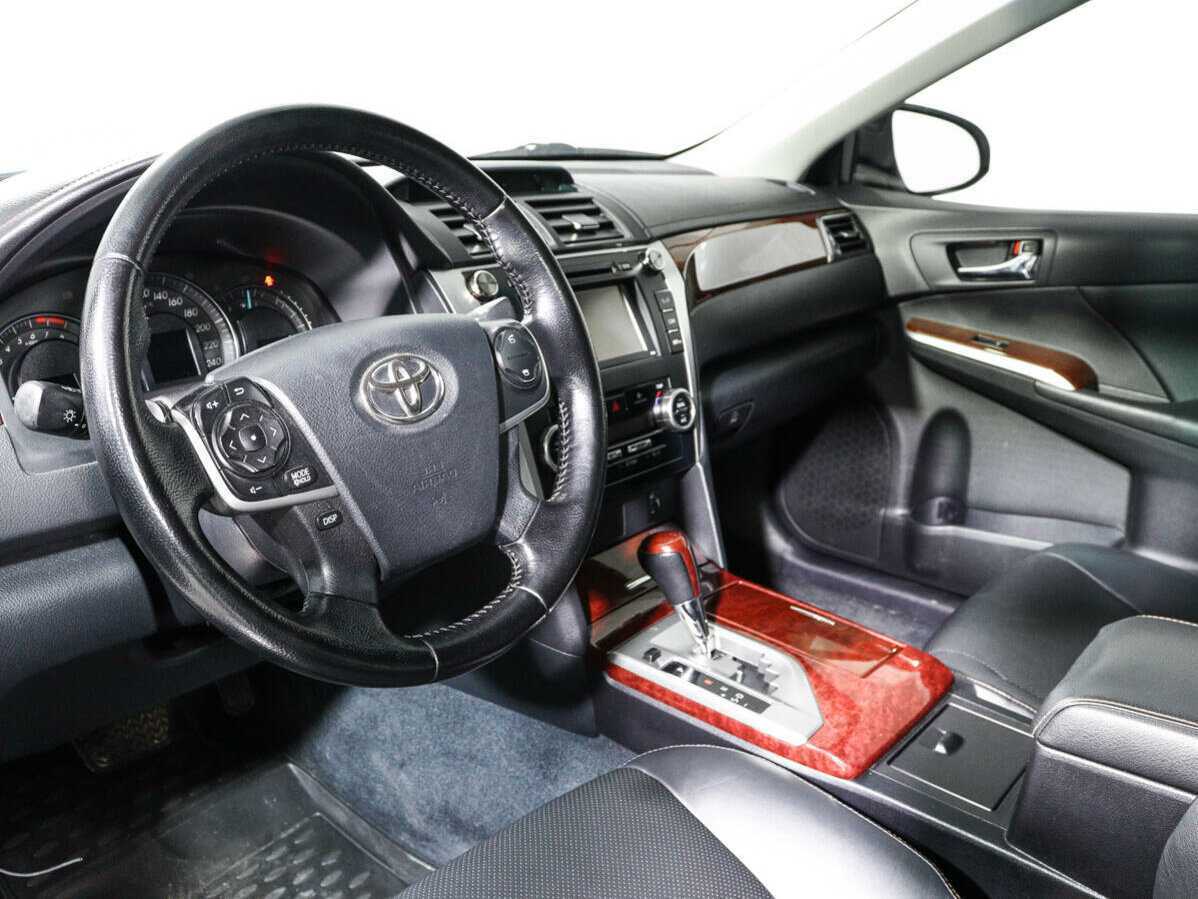 Toyota Camry б/у, 2014, Автоматическая. Фото: #13