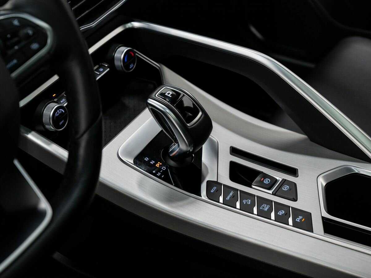 Geely Coolray б/у, 2022, Роботизированная. Фото: #18