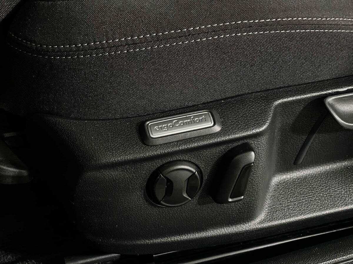 Volkswagen Passat б/у, 2016, Роботизированная. Фото: #13