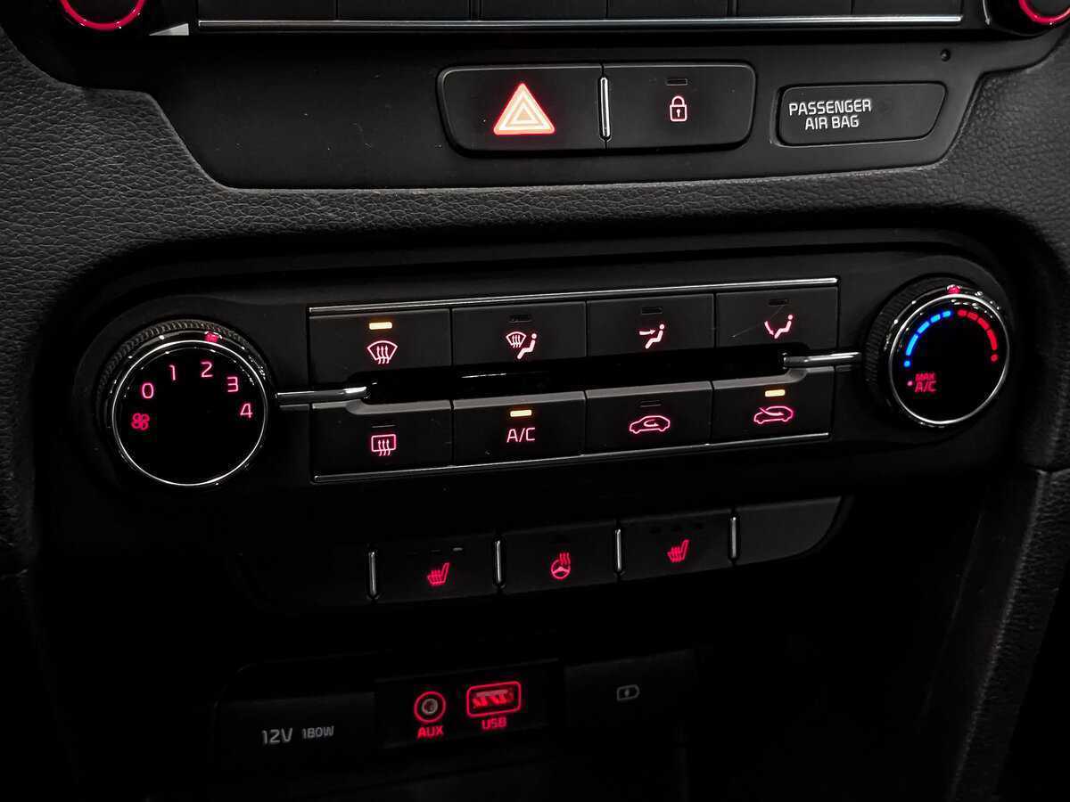 Kia Ceed б/у, 2018, Автоматическая. Фото: #18