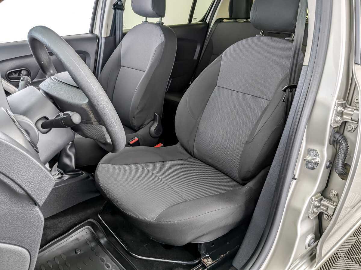 Renault Sandero б/у, 2018, Механическая. Фото: #19