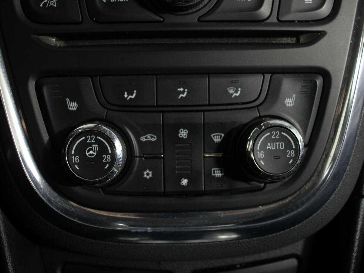 Opel Mokka б/у, 2013, Автоматическая. Фото: #17