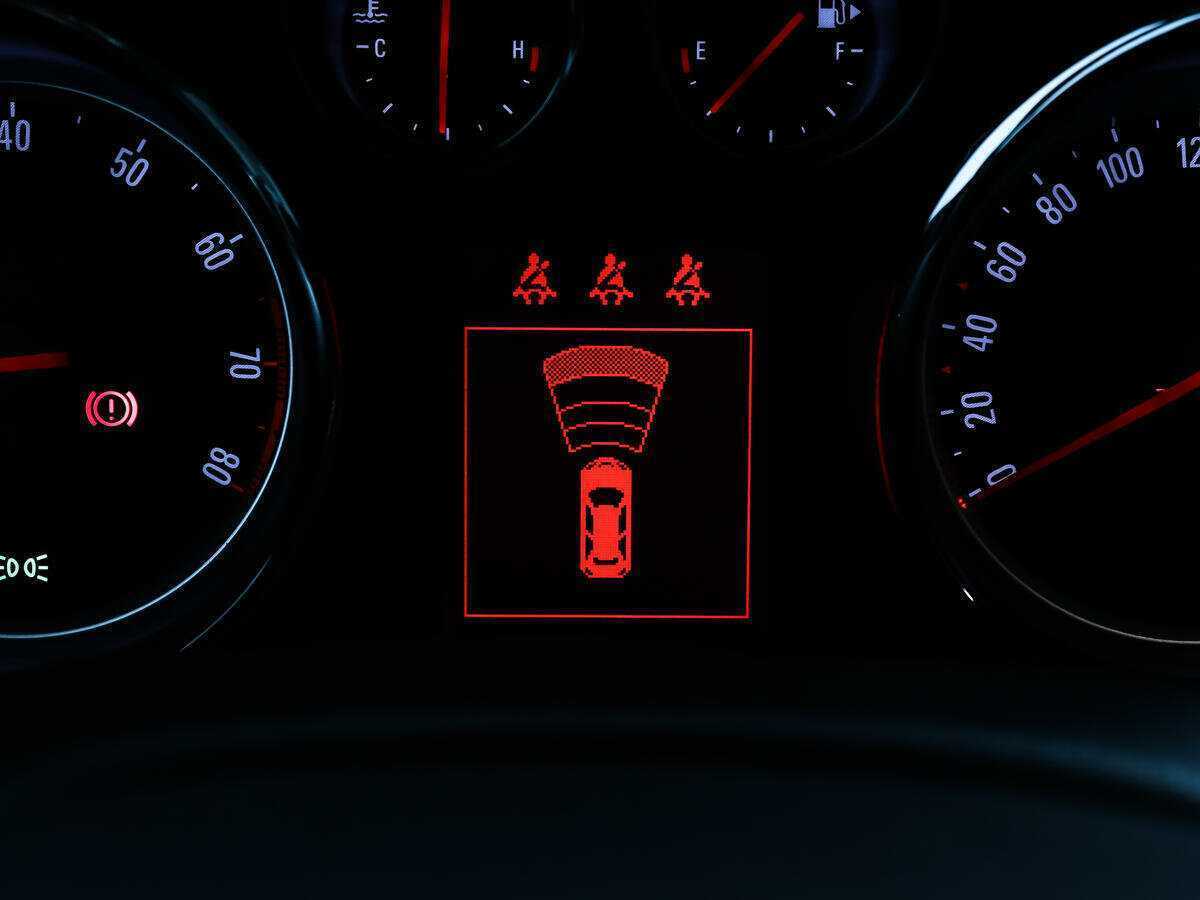 Opel Mokka б/у, 2013, Автоматическая. Фото: #15