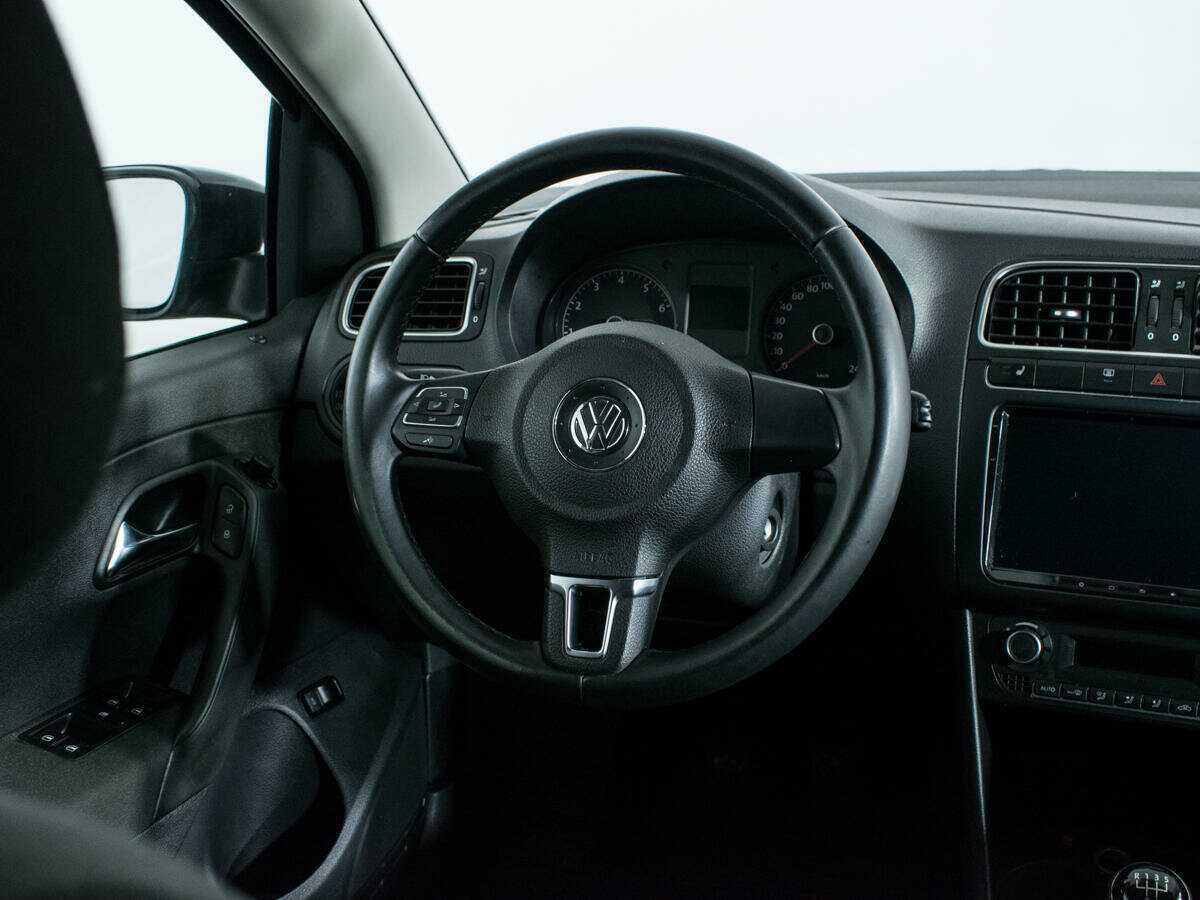 Volkswagen Polo б/у, 2014, Механическая. Фото: #13