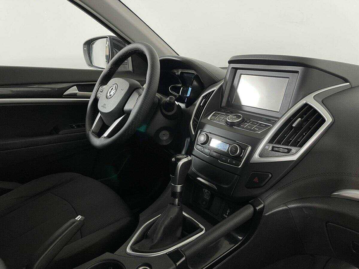 Dongfeng AX7 б/у, 2017, Механическая. Фото: #8