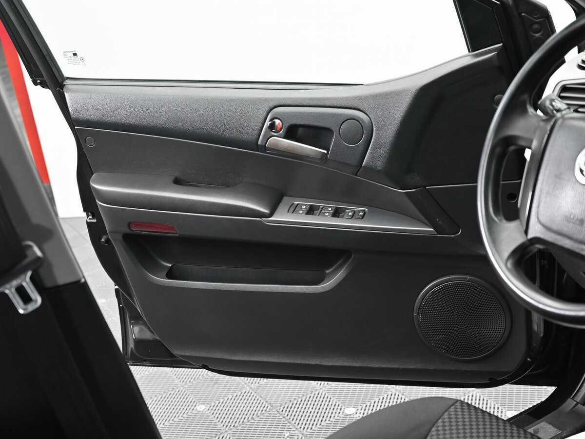 SsangYong Kyron б/у, 2014, Механическая. Фото: #4