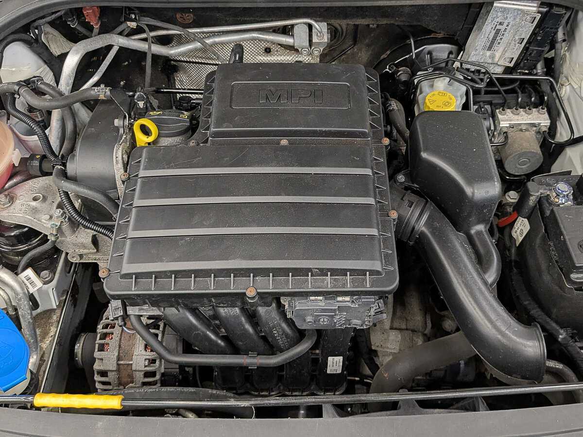 Skoda Rapid б/у, 2017, Механическая. Фото: #8