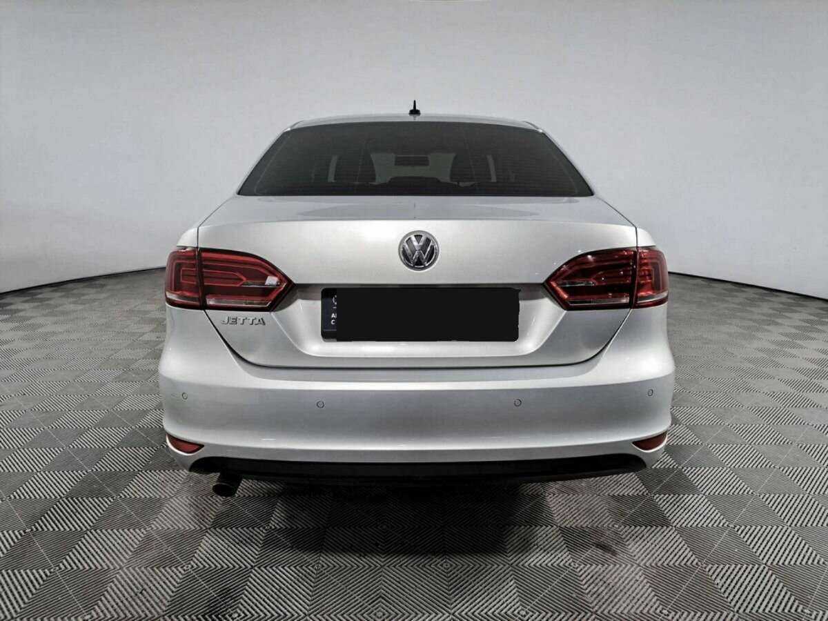 Volkswagen Jetta б/у, 2014, Механическая. Фото: #4