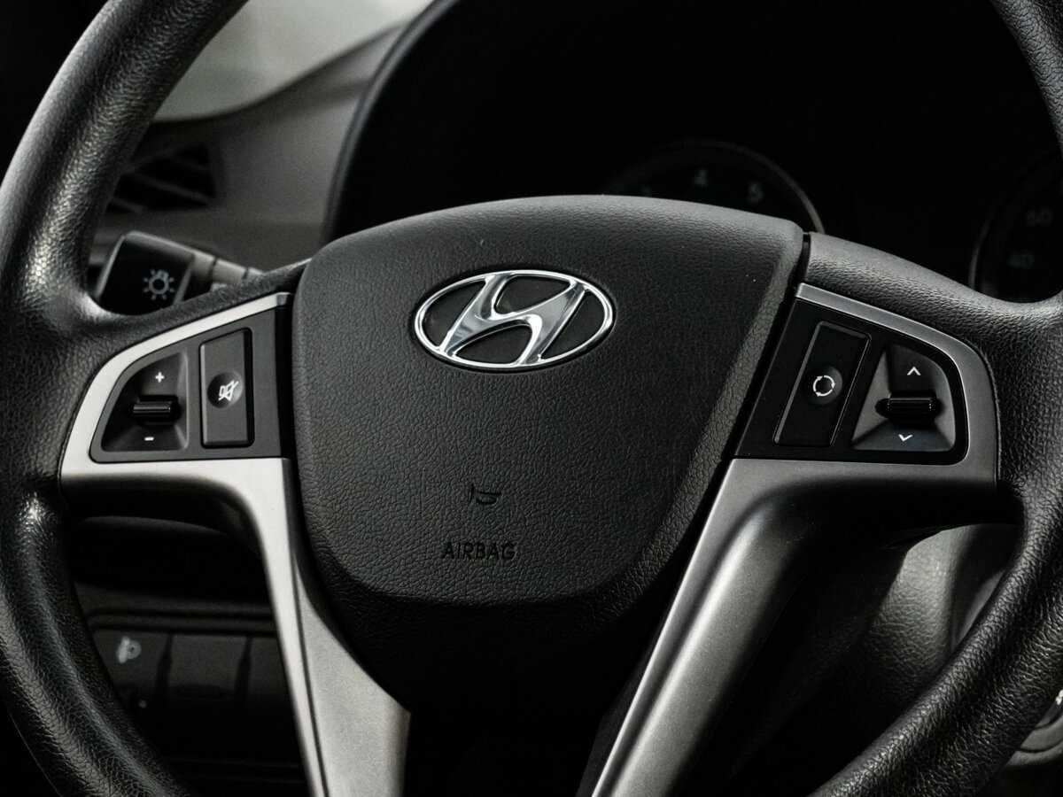 Hyundai Solaris б/у, 2016, Автоматическая. Фото: #12