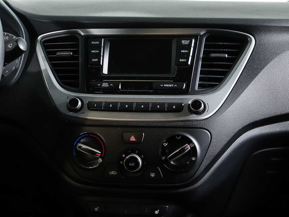 Hyundai Solaris б/у, 2017, Автоматическая. Фото: #11