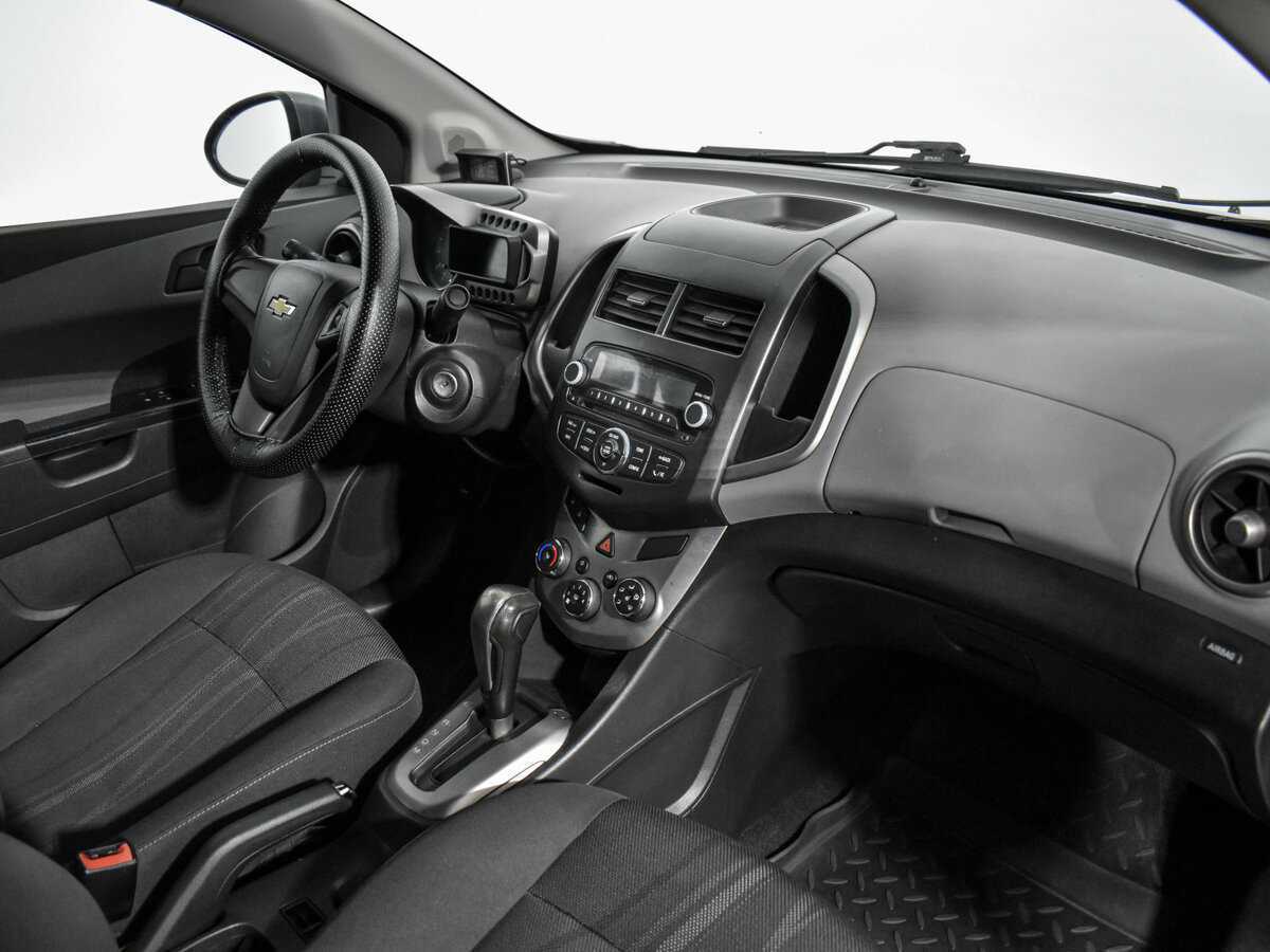 Chevrolet Aveo б/у, 2014, Автоматическая. Фото: #13