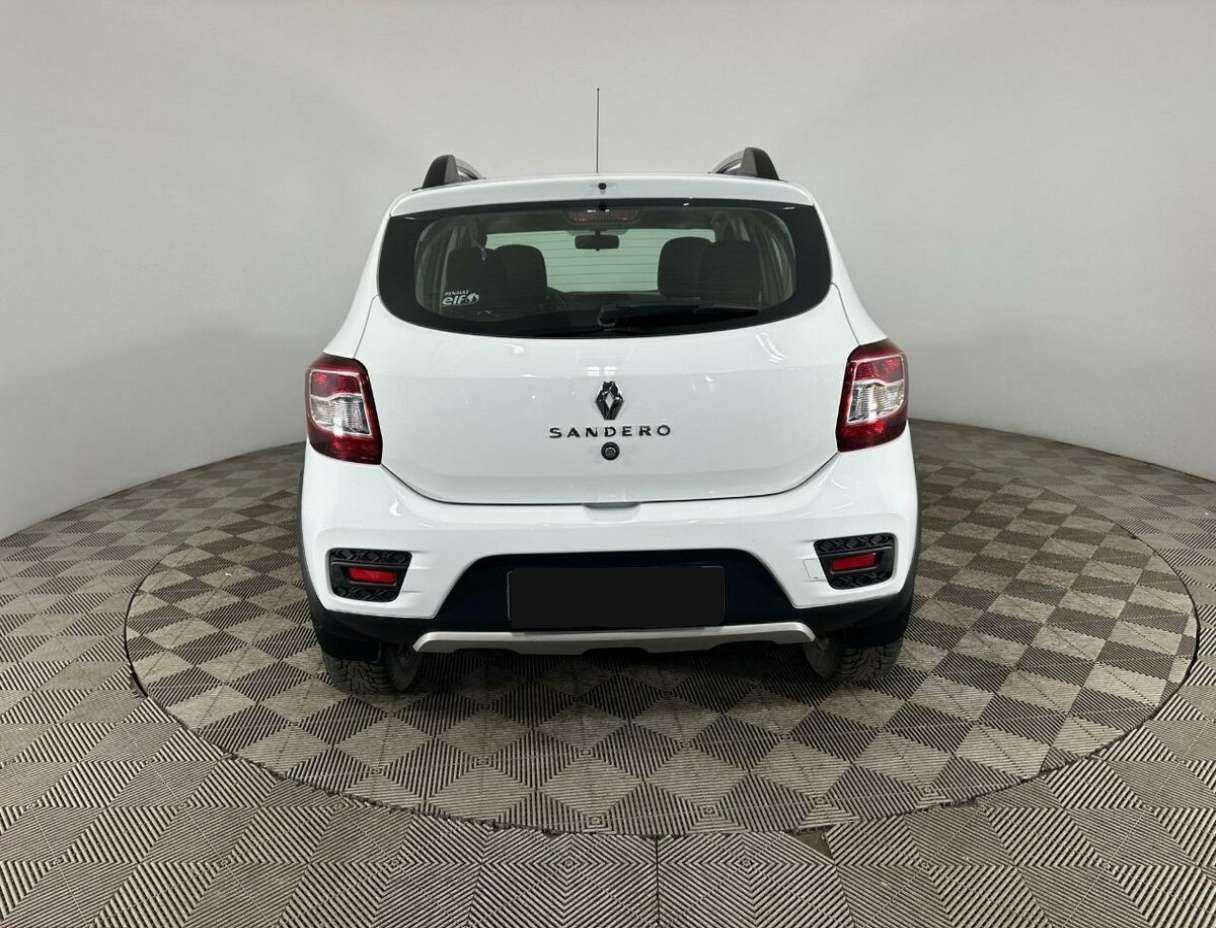 Renault Sandero б/у, 2019, Автоматическая. Фото: #2