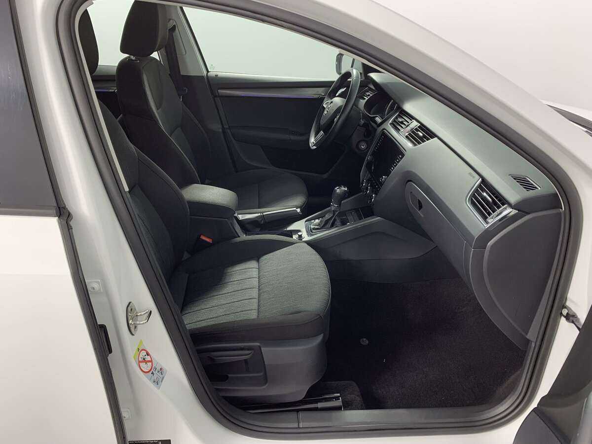 Skoda Octavia б/у, 2018, Роботизированная. Фото: #19