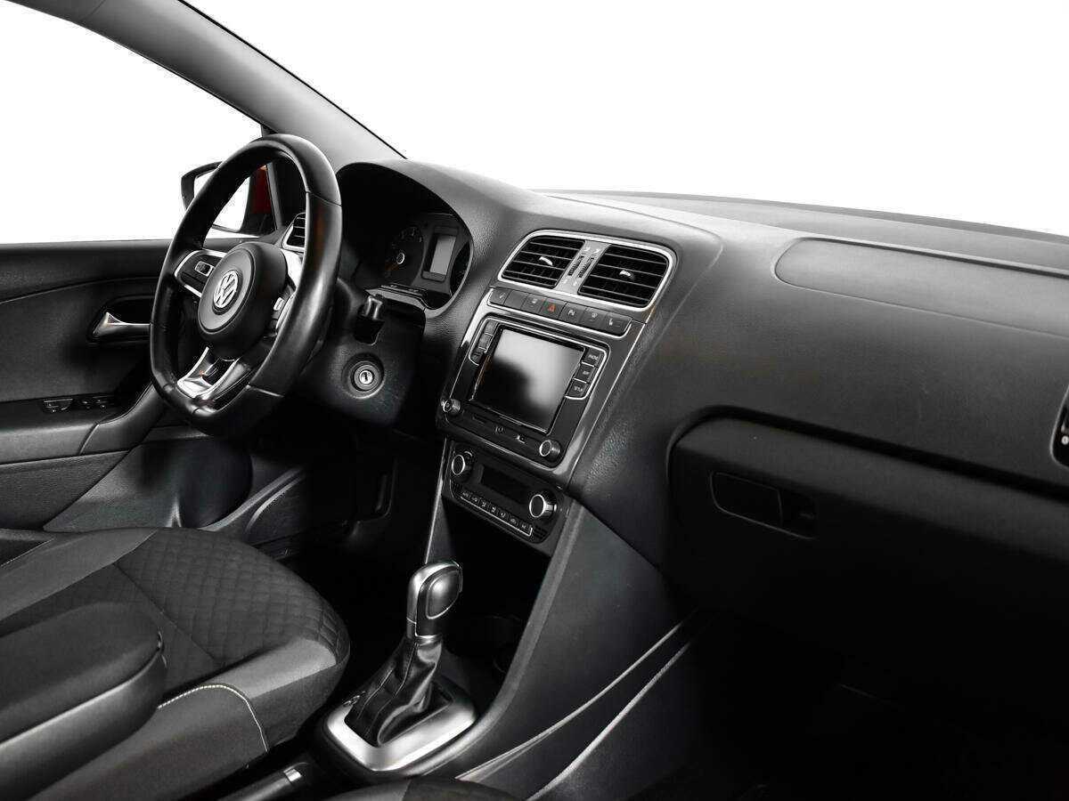 Volkswagen Polo б/у, 2018, Автоматическая. Фото: #8