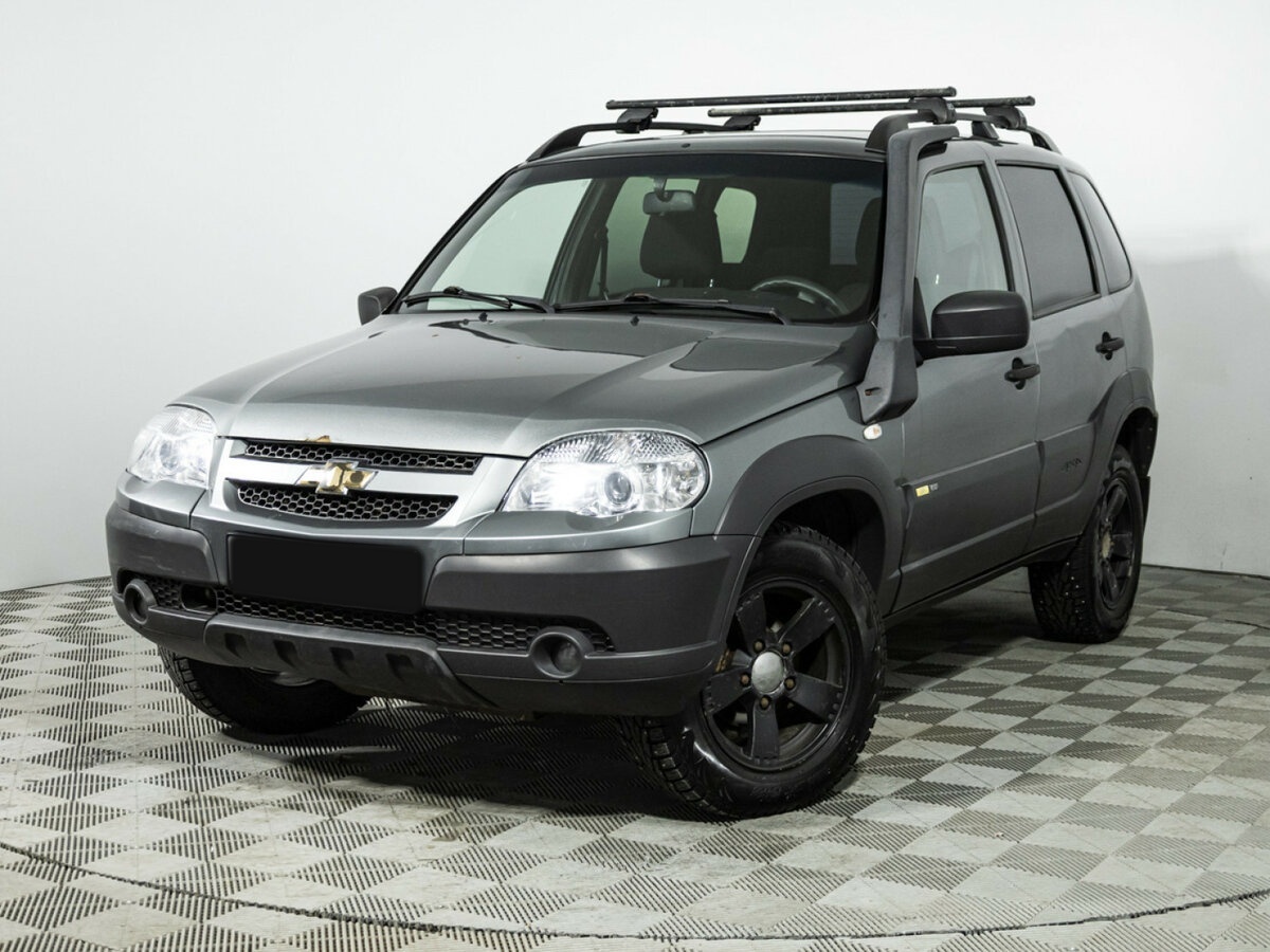 Chevrolet Niva б/у, 2016, Механическая. Фото: #0