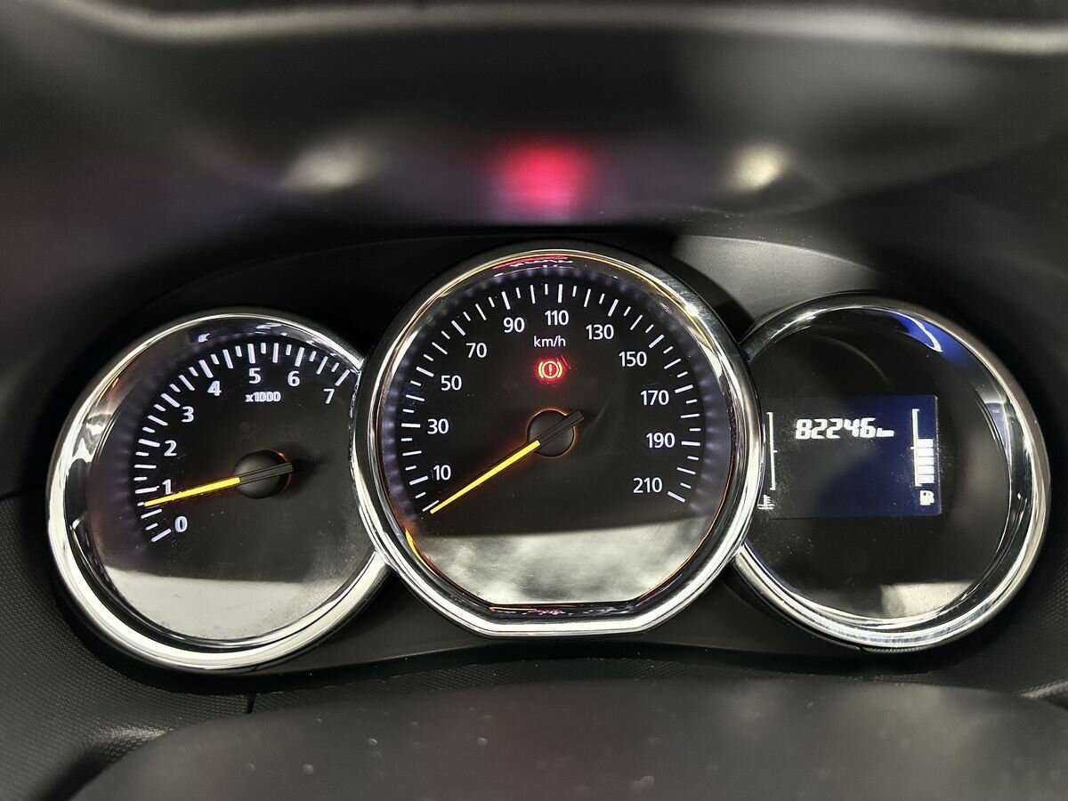 Renault Duster б/у, 2019, Механическая. Фото: #10