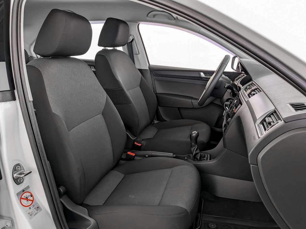 Skoda Rapid б/у, 2017, Механическая. Фото: #18