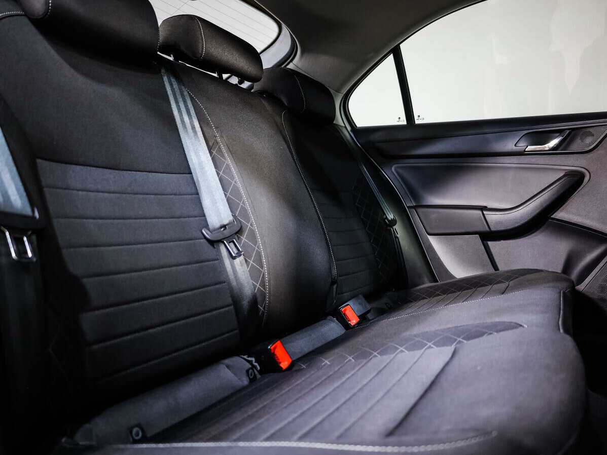 Skoda Rapid б/у, 2017, Роботизированная. Фото: #11