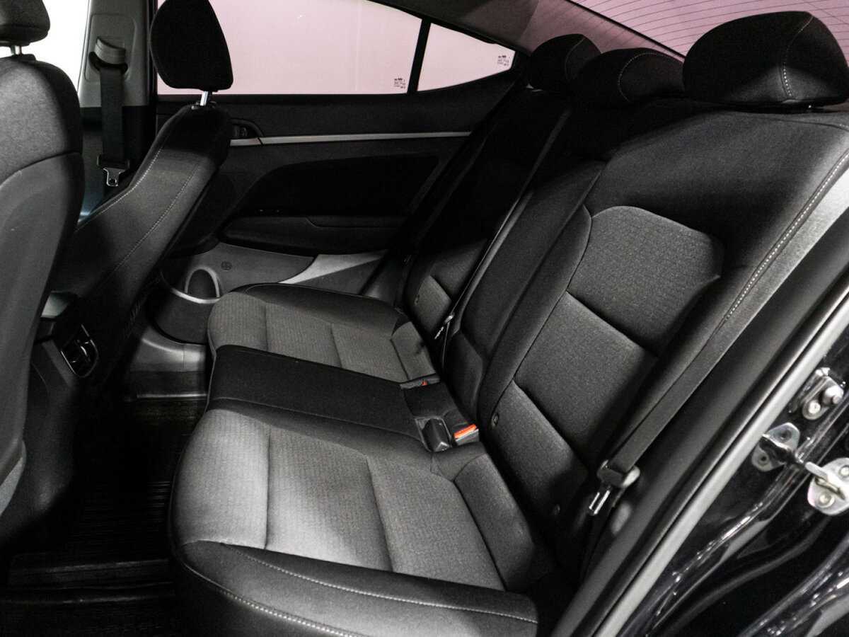Hyundai Elantra б/у, 2017, Автоматическая. Фото: #10