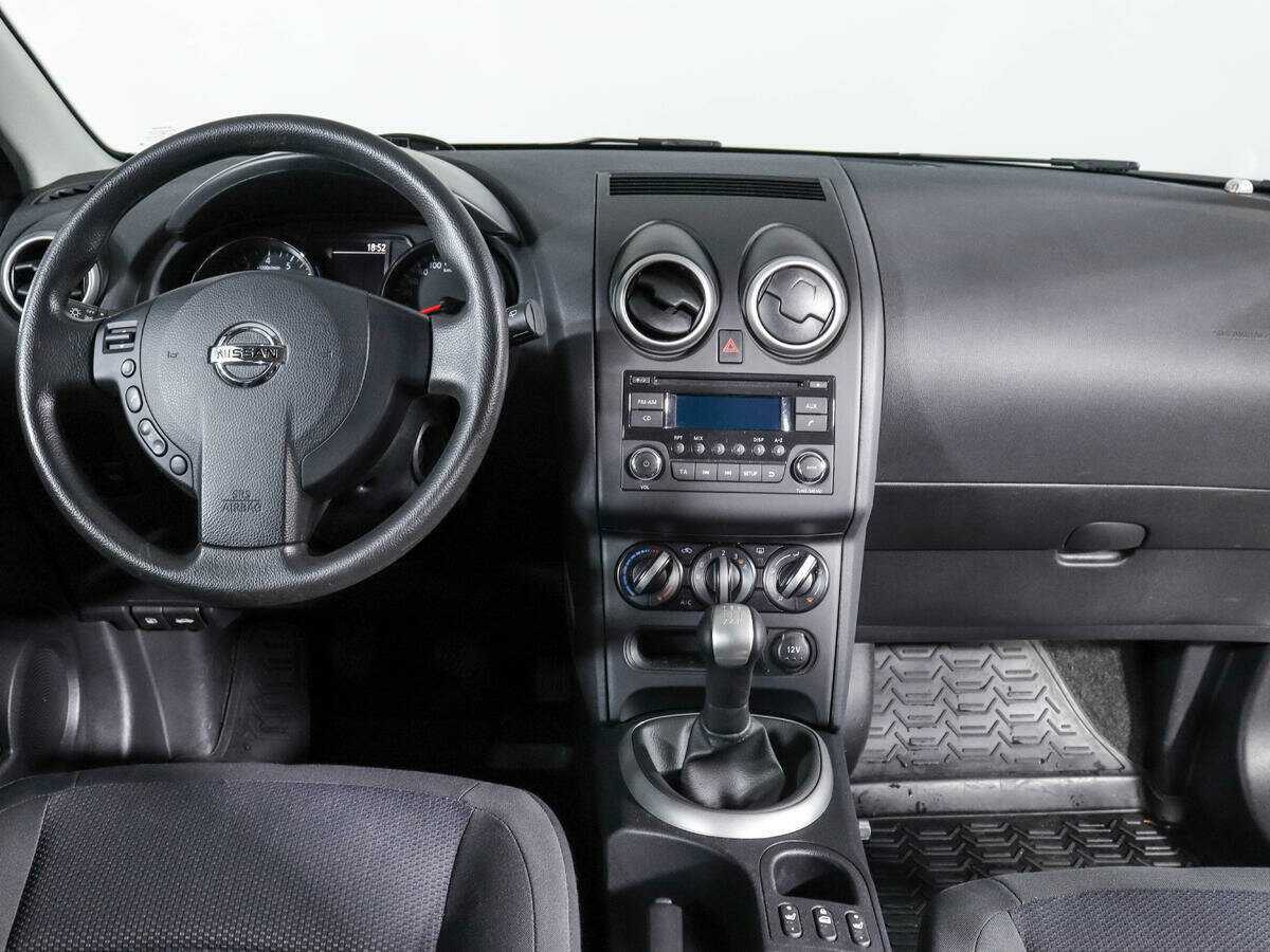 Nissan Qashqai б/у, 2013, Механическая. Фото: #9