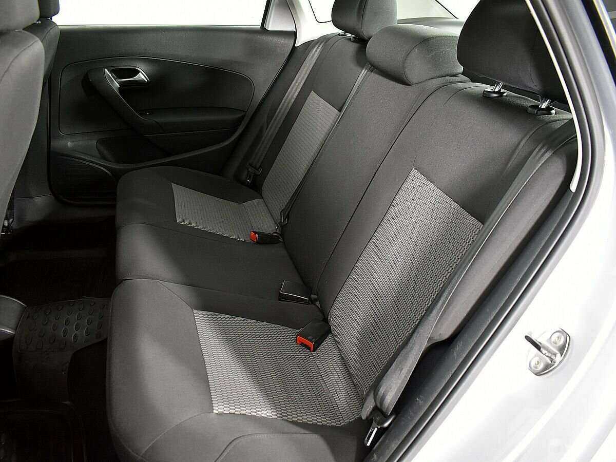 Volkswagen Polo б/у, 2014, Автоматическая. Фото: #6