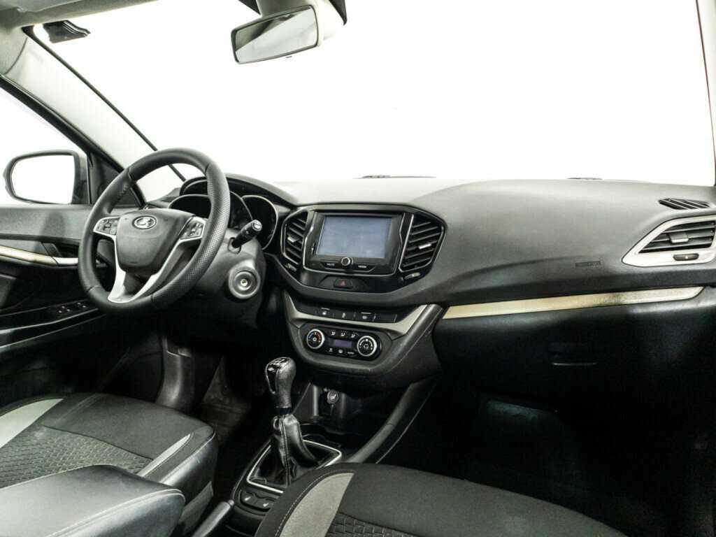 Lada (ВАЗ) Vesta б/у, 2018, Механическая. Фото: #8