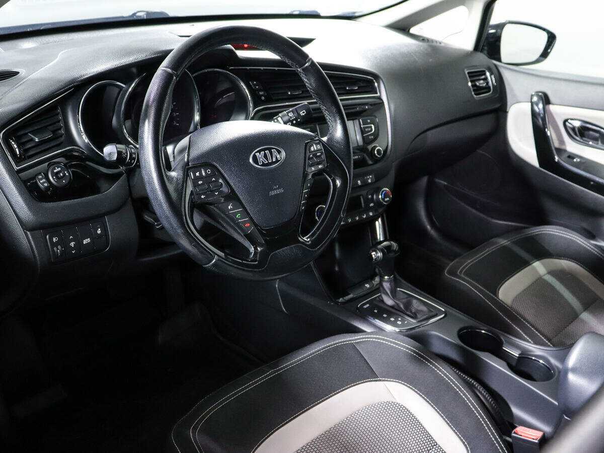 Kia Ceed б/у, 2015, Автоматическая. Фото: #13