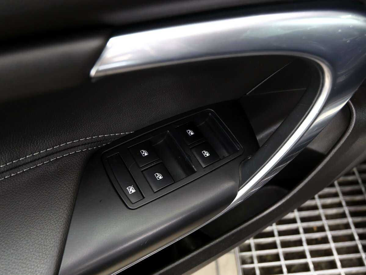 Opel Insignia б/у, 2014, Автоматическая. Фото: #15