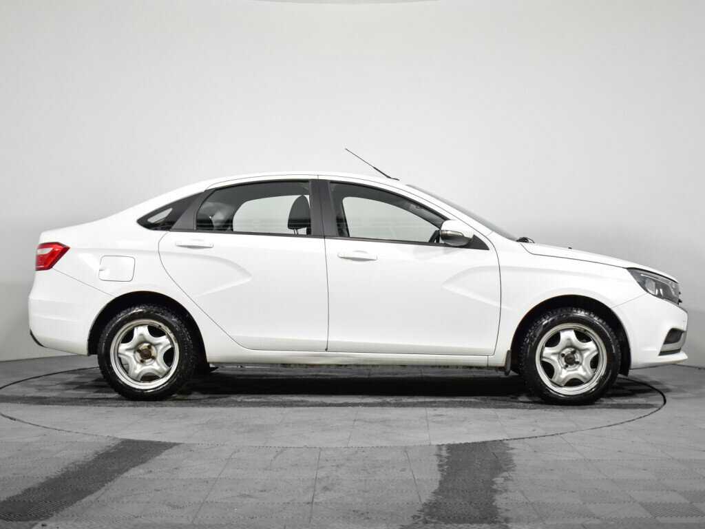 Lada (ВАЗ) Vesta б/у, 2016, Механическая. Фото: #3