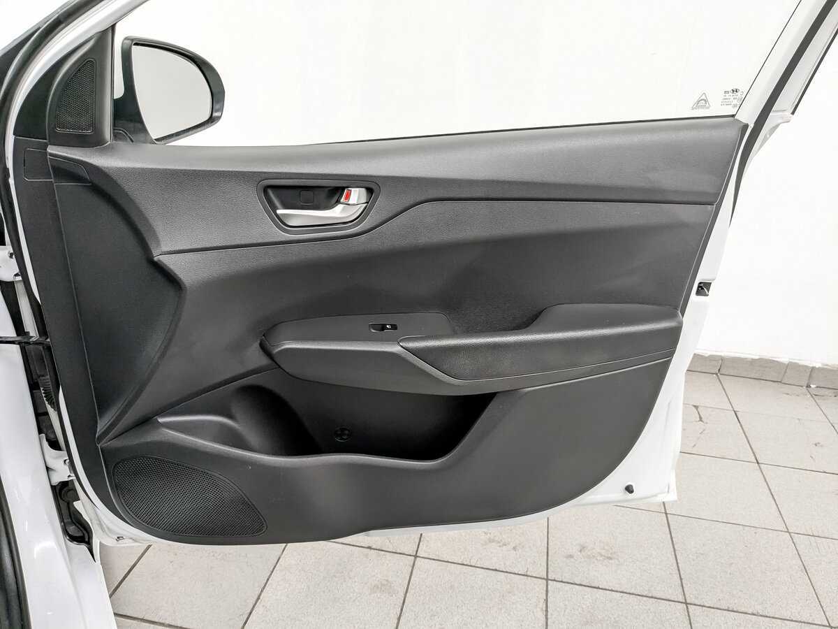 Hyundai Solaris б/у, 2020, Автоматическая. Фото: #23