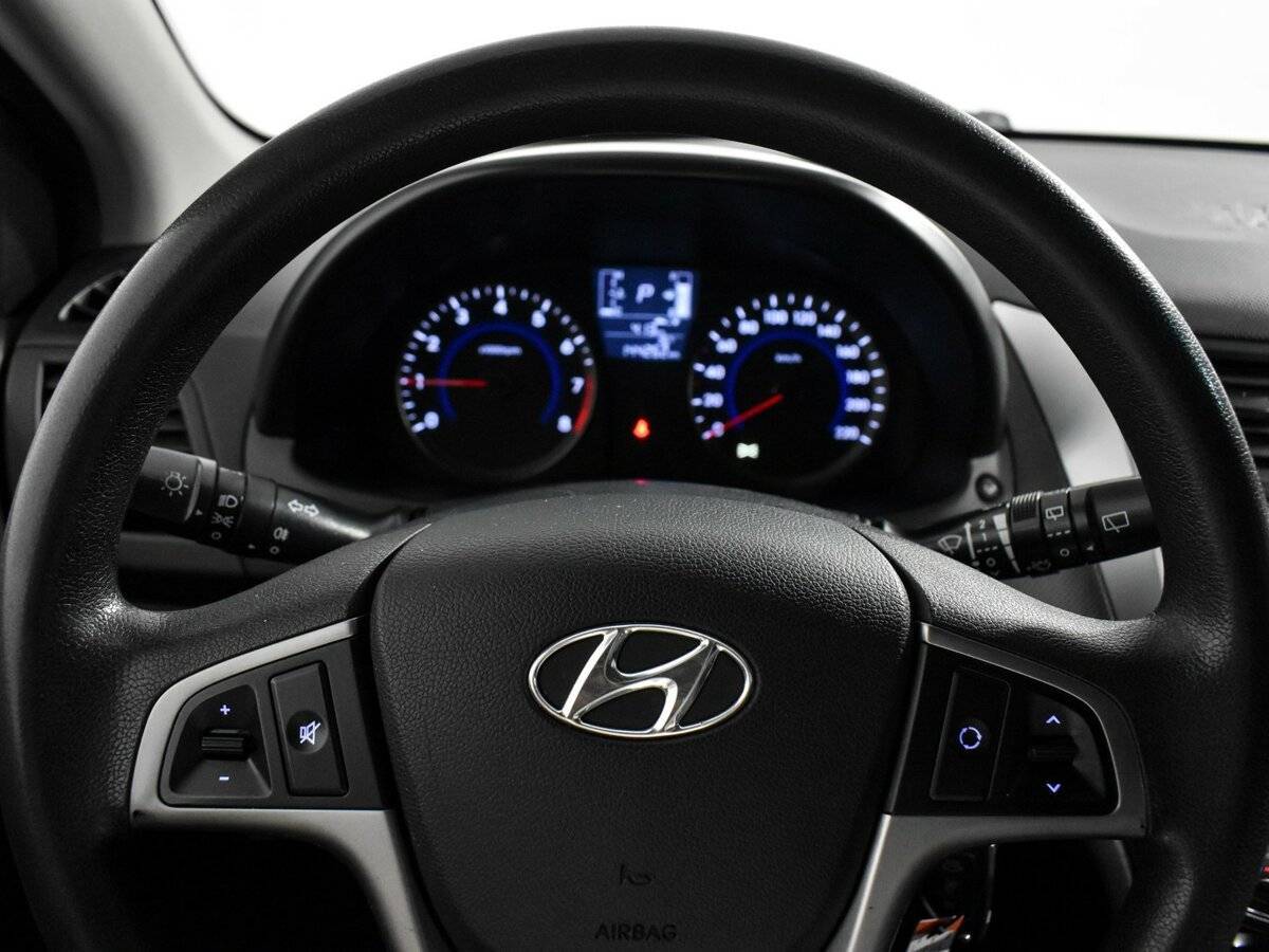 Hyundai Solaris б/у, 2015, Автоматическая. Фото: #15