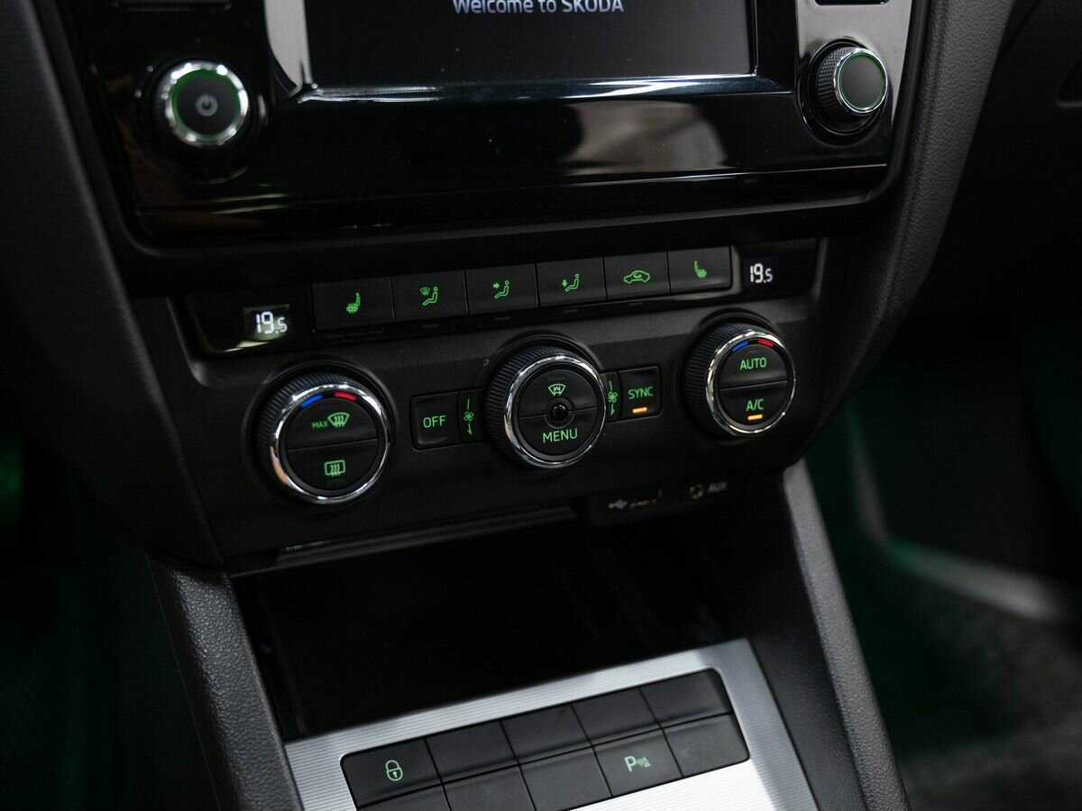 Skoda Octavia б/у, 2016, Роботизированная. Фото: #17