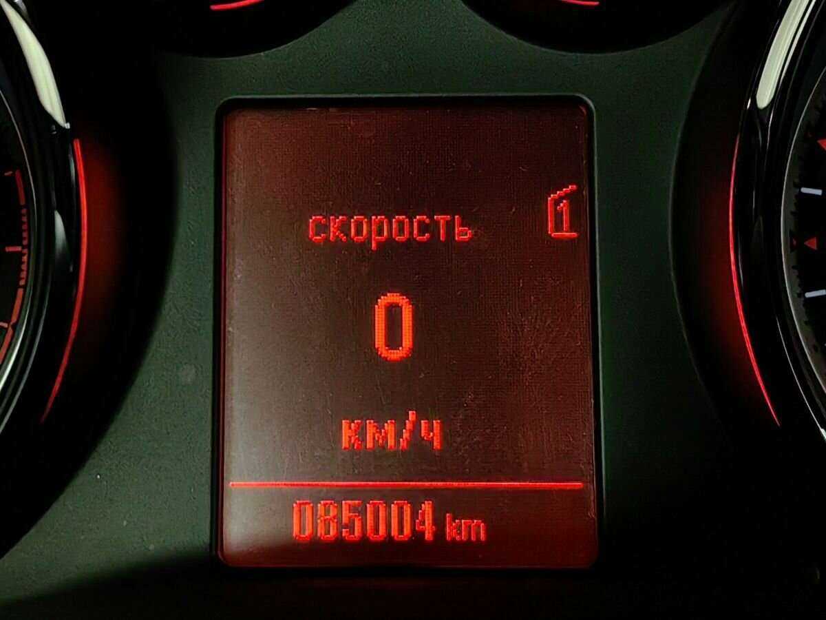 Opel Astra б/у, 2012, Механическая. Фото: #15