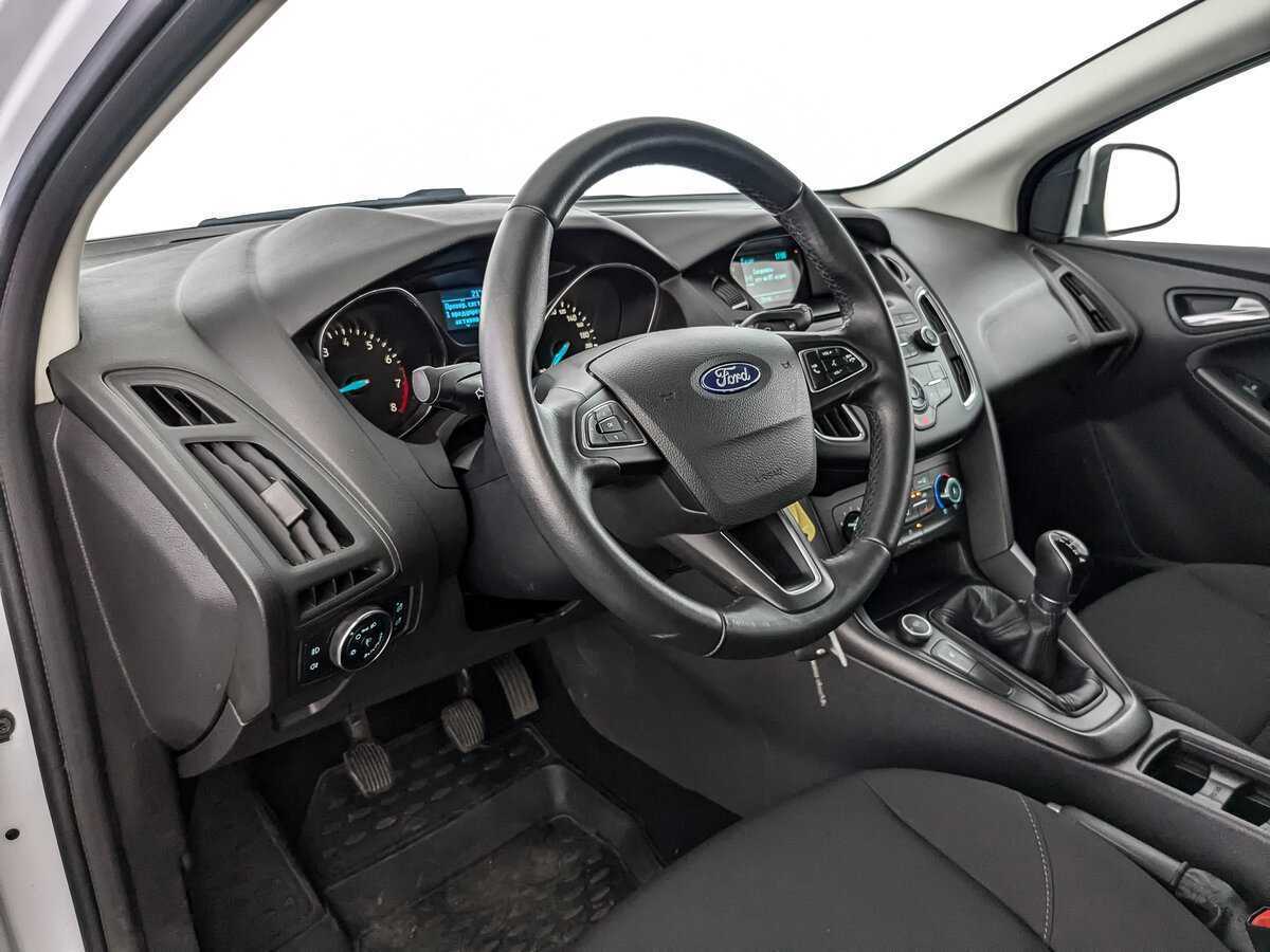 Ford Focus б/у, 2018, Механическая. Фото: #13