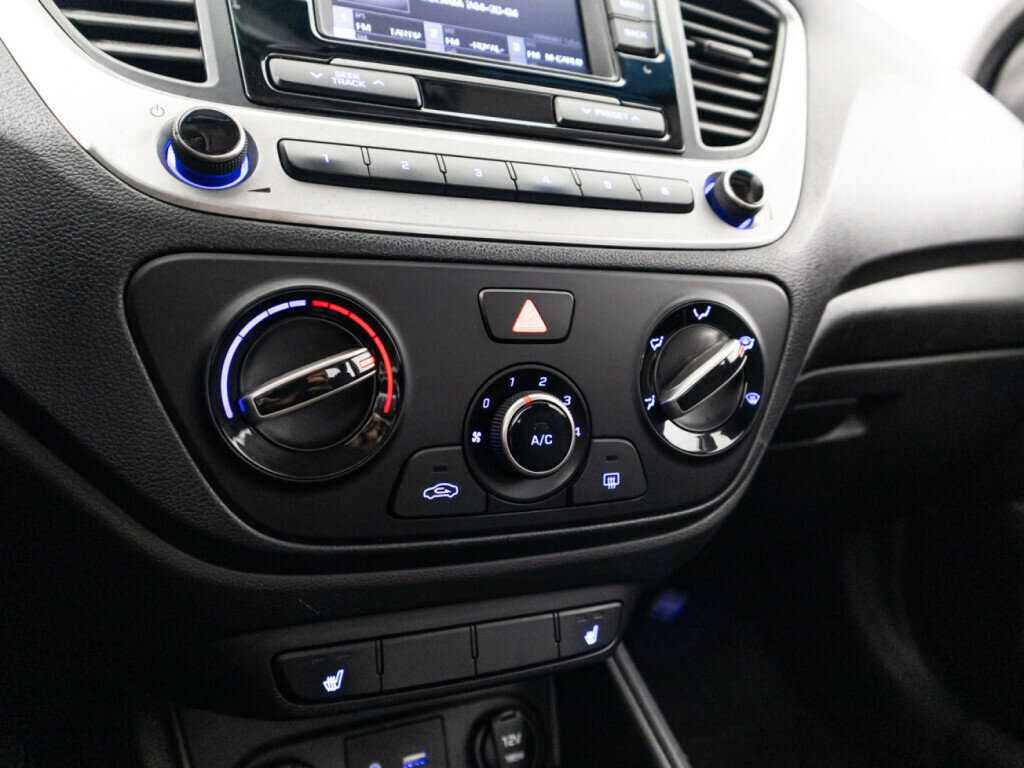 Hyundai Solaris б/у, 2018, Автоматическая. Фото: #14