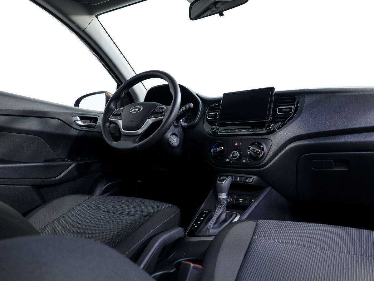 Hyundai Solaris б/у, 2021, Автоматическая. Фото: #8