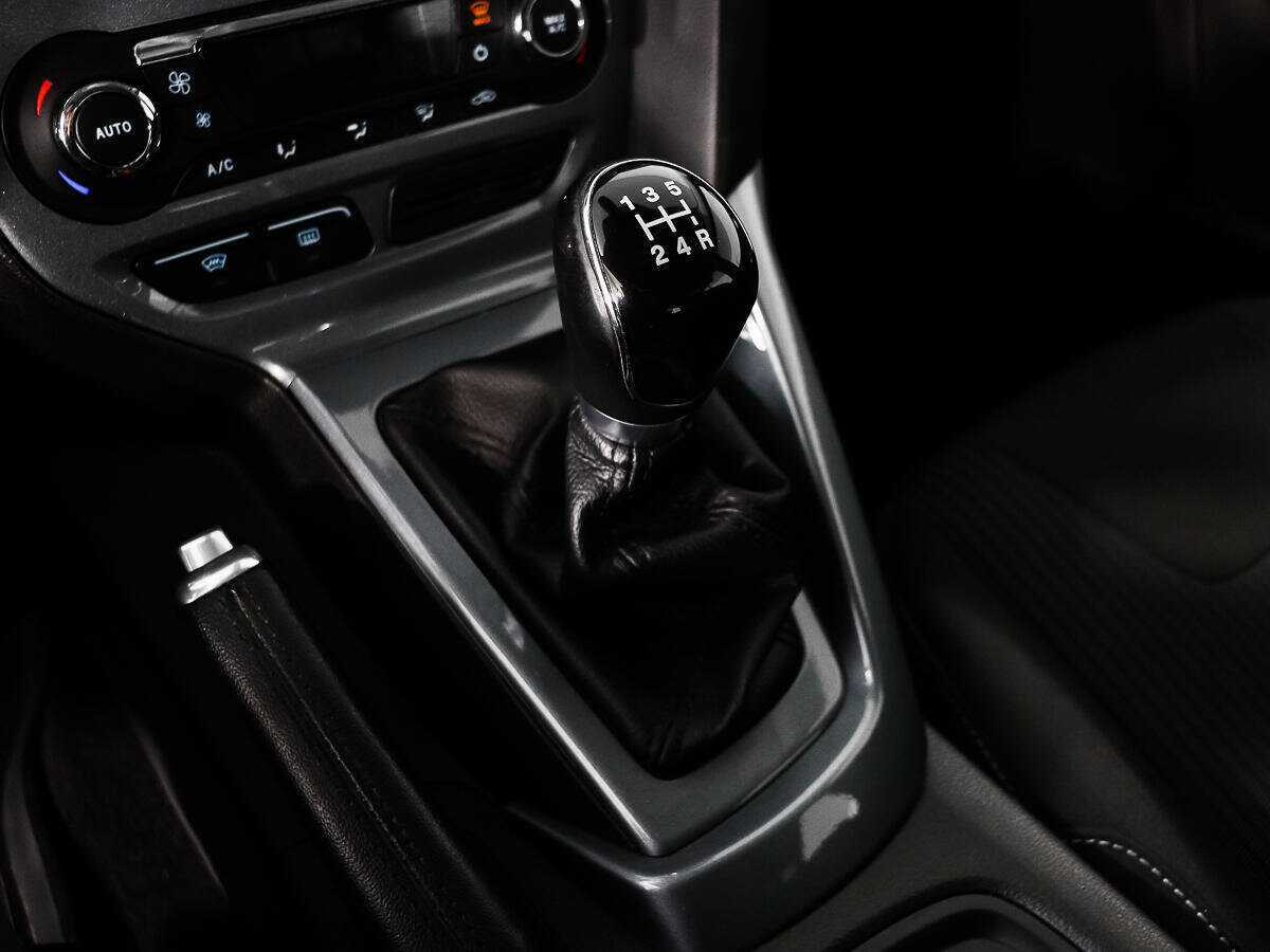 Ford Focus б/у, 2014, Механическая. Фото: #9